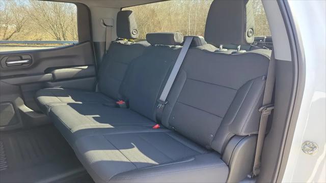 2026 GMC Sierra 1500 Crew Cab, Standard Bed, Pro, 4WD