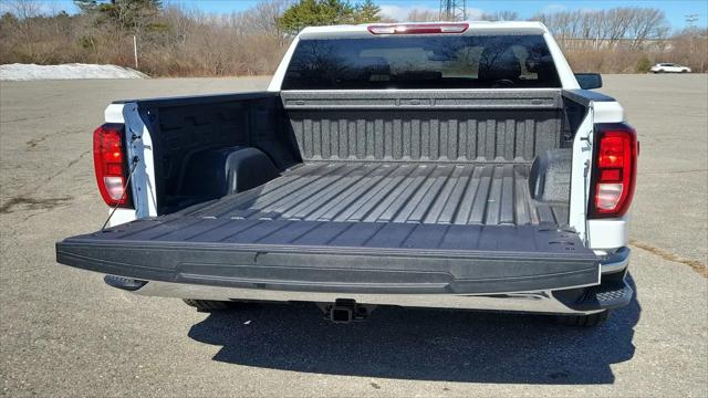 2026 GMC Sierra 1500 Crew Cab, Standard Bed, Pro, 4WD