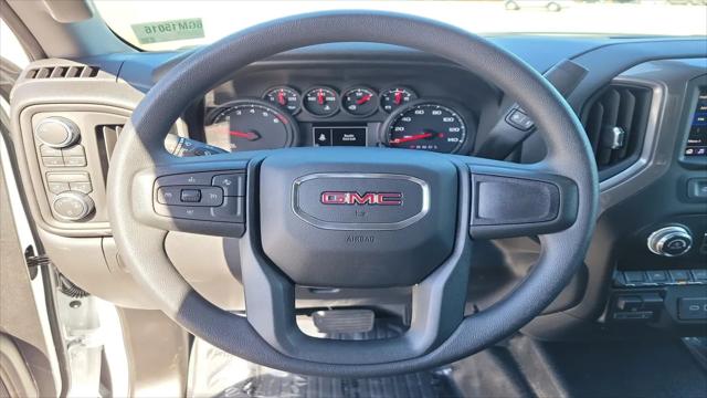 2026 GMC Sierra 1500 Crew Cab, Standard Bed, Pro, 4WD