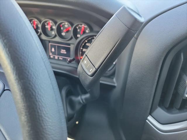 2026 GMC Sierra 1500 Crew Cab, Standard Bed, Pro, 4WD