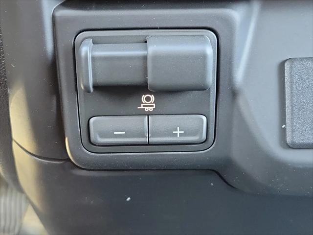 2026 GMC Sierra 1500 Crew Cab, Standard Bed, Pro, 4WD