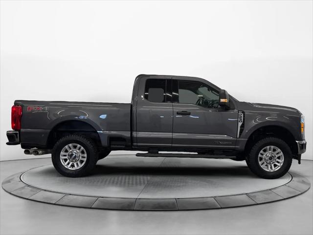 2023 Ford F-250 XLT