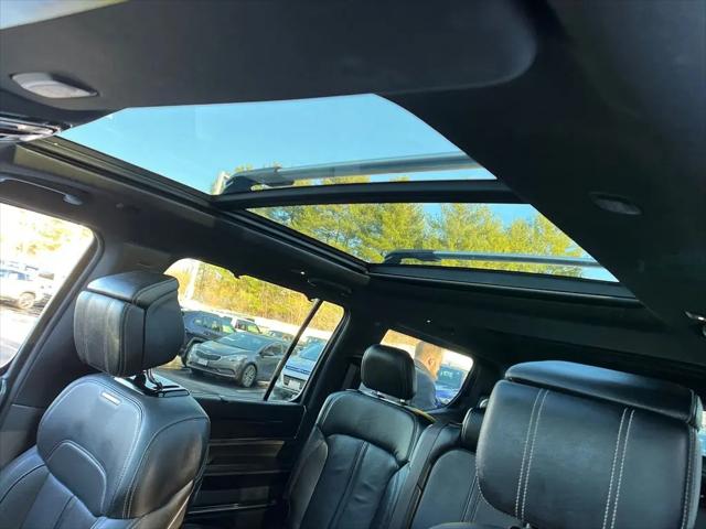 2022 Jeep Grand Wagoneer Series I 4x4