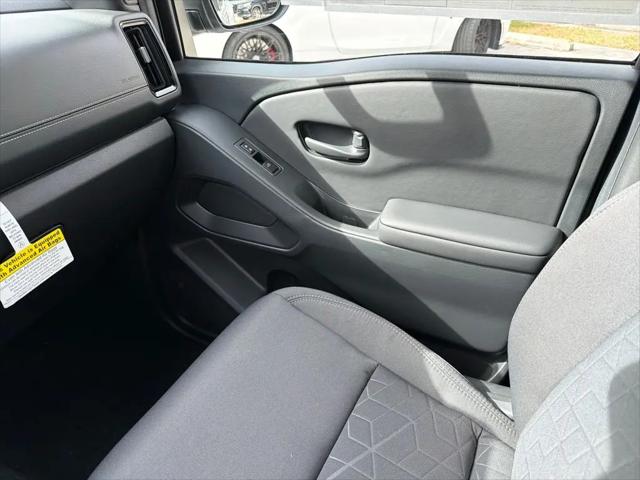 2026 Nissan Frontier Crew Cab SV 4x2