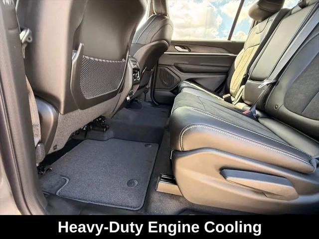 2026 Jeep Grand Cherokee L Altitude 4x4