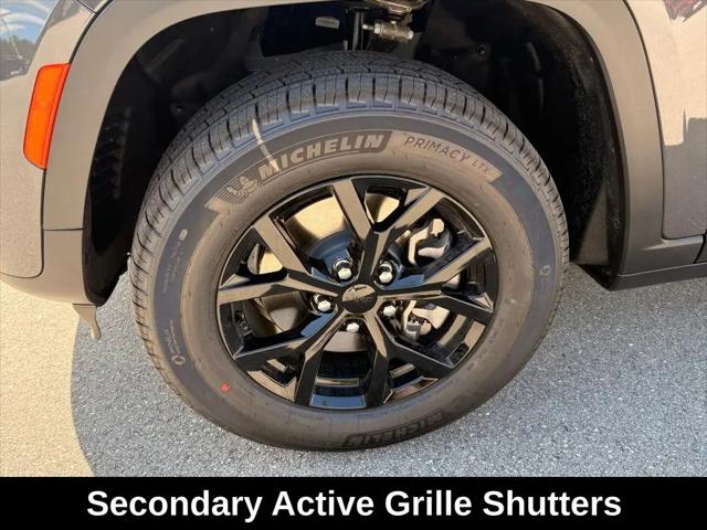 2026 Jeep Grand Cherokee L Altitude 4x4