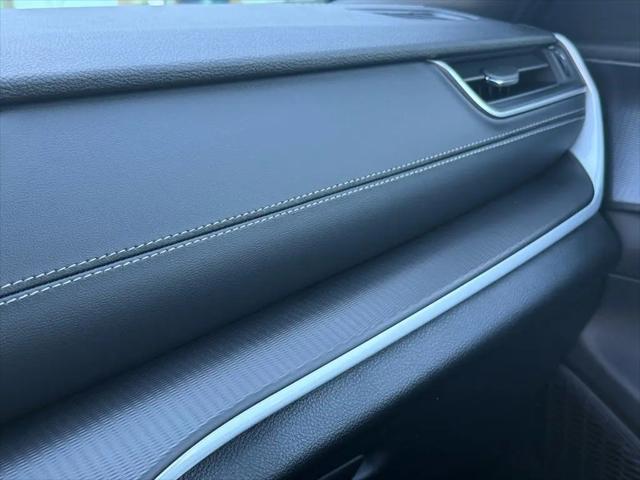 2026 Jeep Grand Cherokee Laredo 4x4