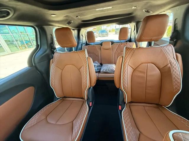 2026 Chrysler Pacifica Pinnacle