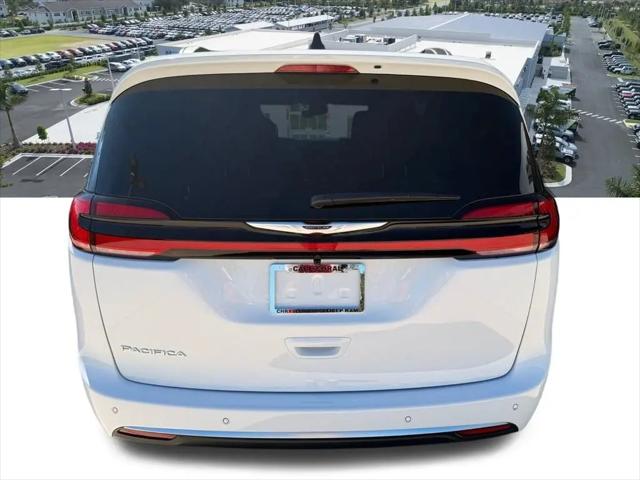 2026 Chrysler Pacifica Pinnacle
