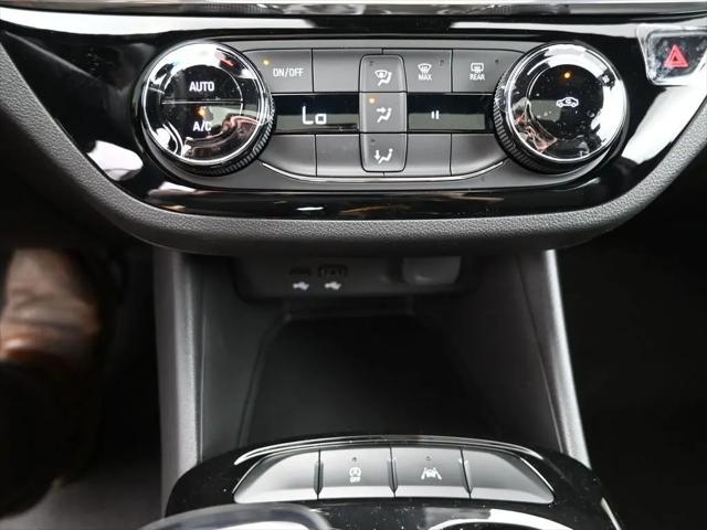 2026 Buick NV Sport Touring FWD