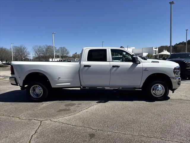 2026 Ram 3500 Tradesman Crew Cab 4x4 8 Box