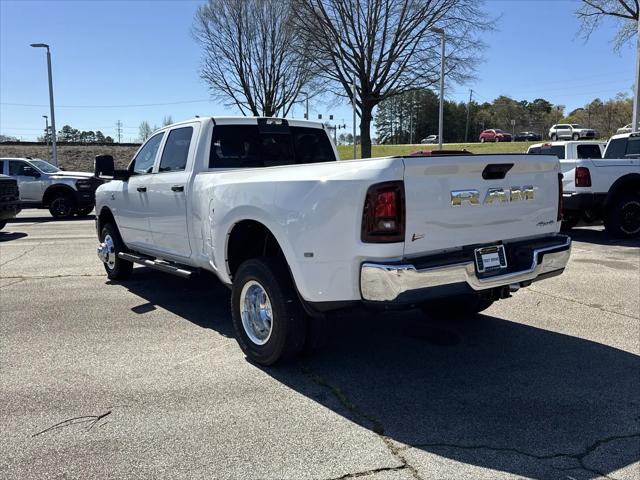 2026 Ram 3500 Tradesman Crew Cab 4x4 8 Box