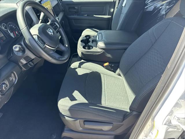 2026 Ram 3500 Tradesman Crew Cab 4x4 8 Box