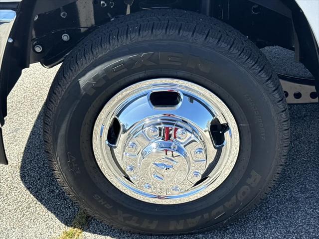 2026 Ram 3500 Tradesman Crew Cab 4x4 8 Box