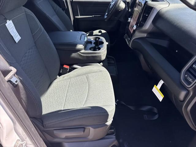 2026 Ram 3500 Tradesman Crew Cab 4x4 8 Box