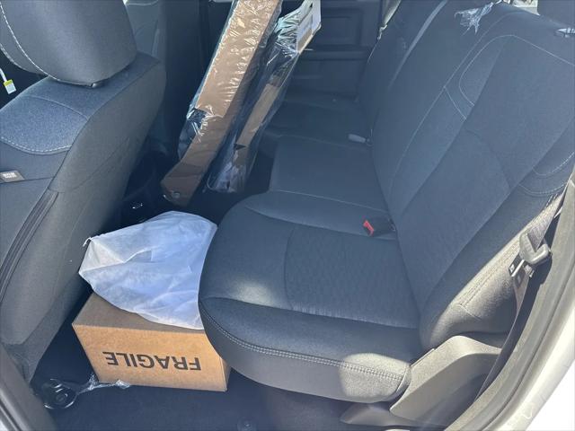 2026 Ram 3500 Tradesman Crew Cab 4x4 8 Box