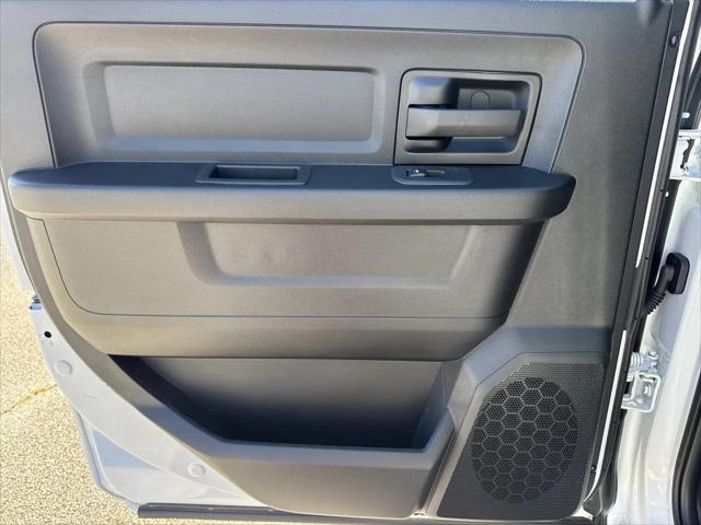 2026 Ram 3500 Tradesman Crew Cab 4x4 8 Box