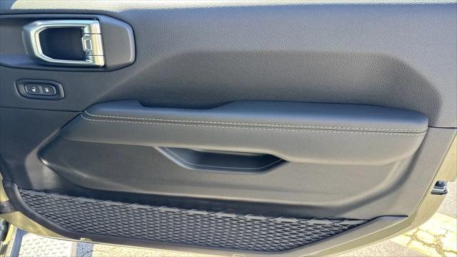 2026 Jeep Wrangler 4-Door Sahara 4x4