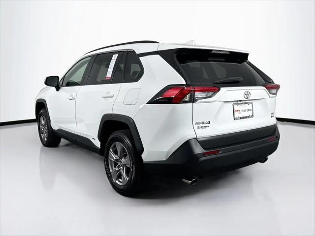 2025 Toyota RAV4 Hybrid XLE