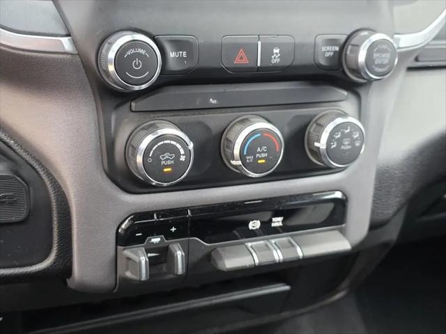 2024 Ram 3500 Big Horn Crew Cab 4x4 8' Box