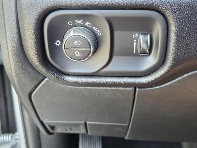 2024 Ram 3500 Big Horn Crew Cab 4x4 8' Box