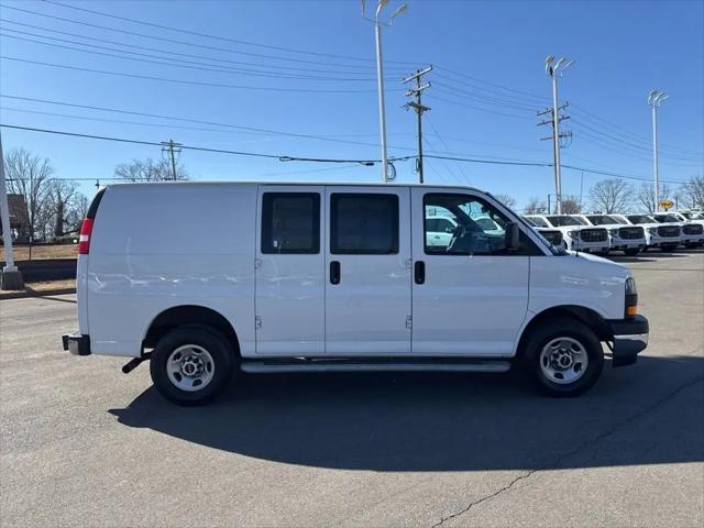 2023 GMC Savana Cargo RWD 2500 Regular Wheelbase Work Van