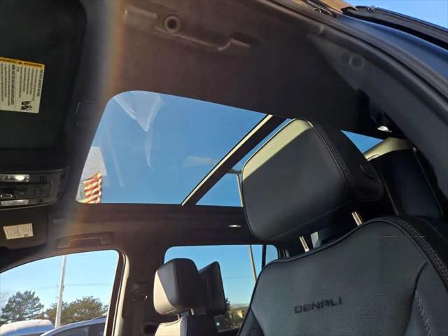 2024 GMC Yukon XL 4WD Denali