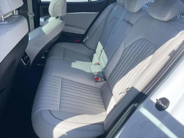 2026 Genesis G70 3.3T RWD Sport Prestige
