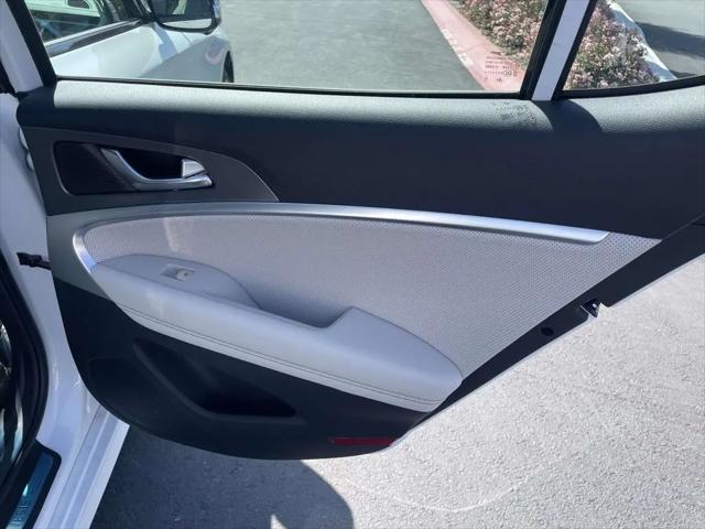 2026 Genesis G70 3.3T RWD Sport Prestige