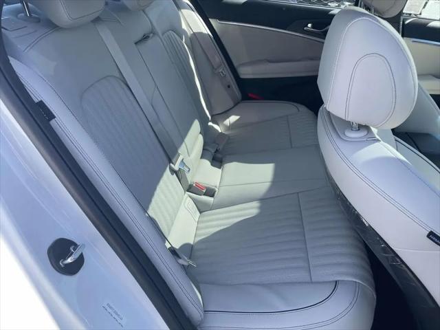 2026 Genesis G70 3.3T RWD Sport Prestige