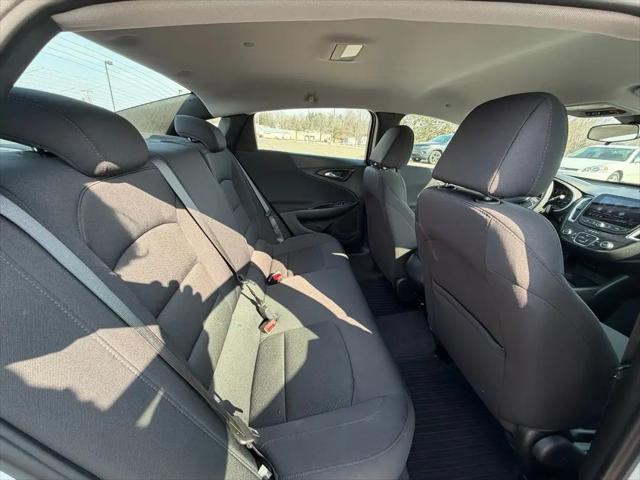 2023 Chevrolet Malibu FWD 1FL
