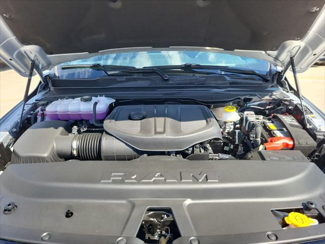 2026 Ram 1500 Warlock Crew Cab 4x4 5'7" Box