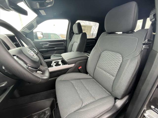 2026 Ram 1500 Big Horn Crew Cab 4x4 64 Box