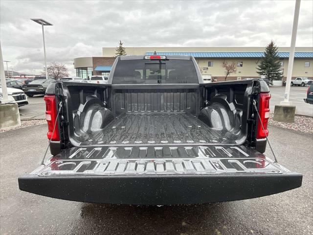 2026 Ram 1500 Big Horn Crew Cab 4x4 64 Box