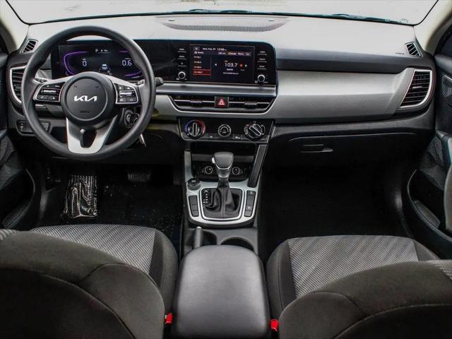 2025 Kia Seltos LX