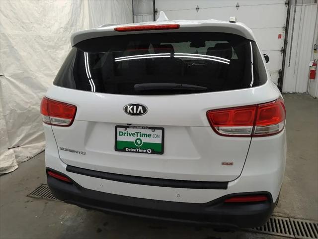 2016 Kia Sorento 2.4L LX