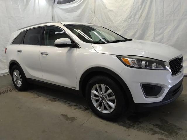2016 Kia Sorento 2.4L LX