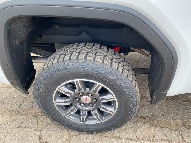 2026 GMC Sierra 1500 Crew Cab, Short Bed, AT4, 4WD