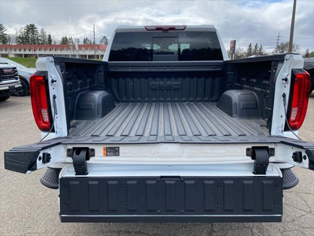 2026 GMC Sierra 1500 Crew Cab, Short Bed, AT4, 4WD