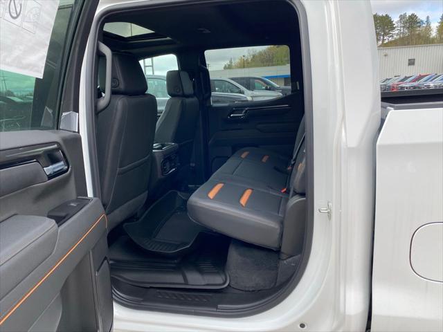 2026 GMC Sierra 1500 Crew Cab, Short Bed, AT4, 4WD