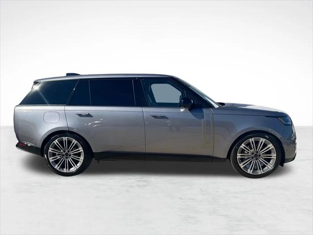 2026 Land Rover Range Rover P400 SE 7 Seat
