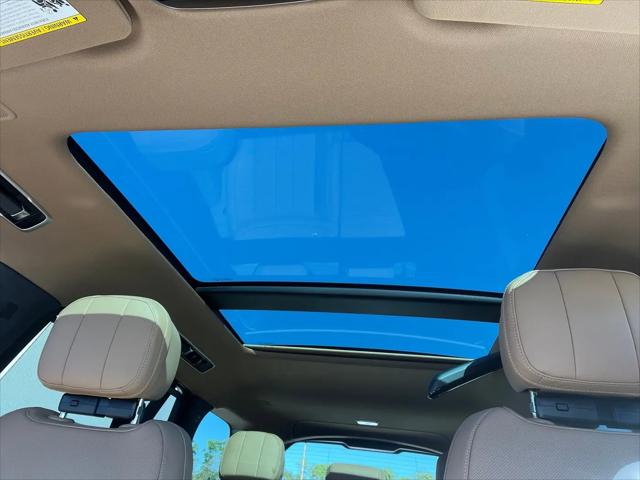 2026 Land Rover Range Rover P400 SE 7 Seat