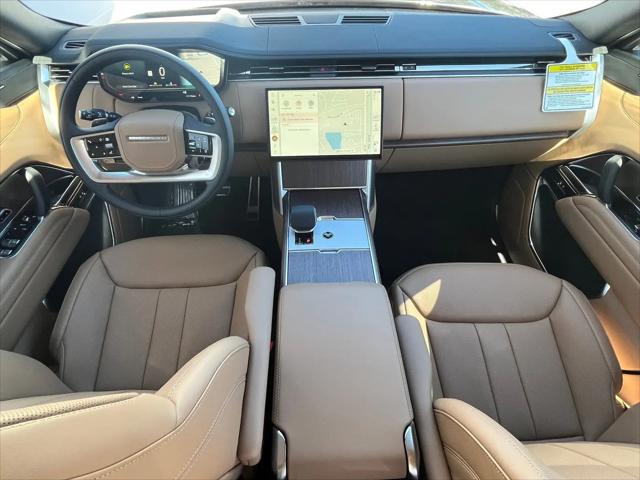 2026 Land Rover Range Rover P400 SE 7 Seat