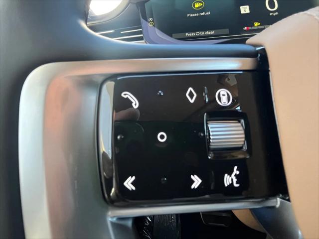 2026 Land Rover Range Rover P400 SE 7 Seat