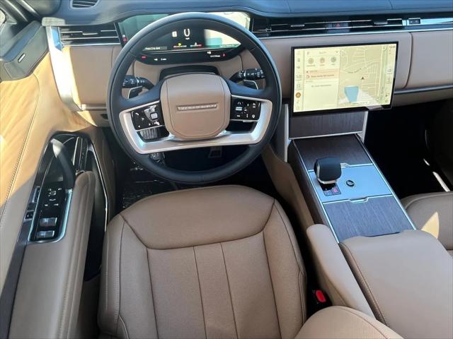 2026 Land Rover Range Rover P400 SE 7 Seat
