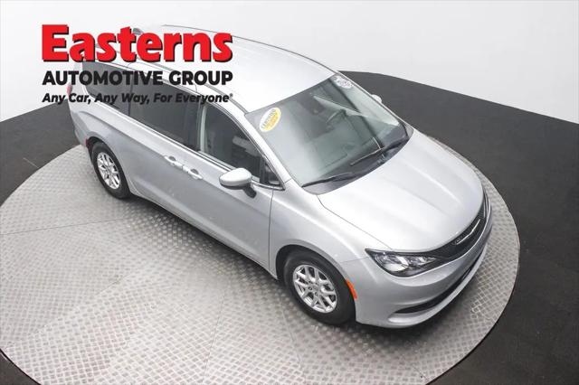2023 Chrysler Voyager LX