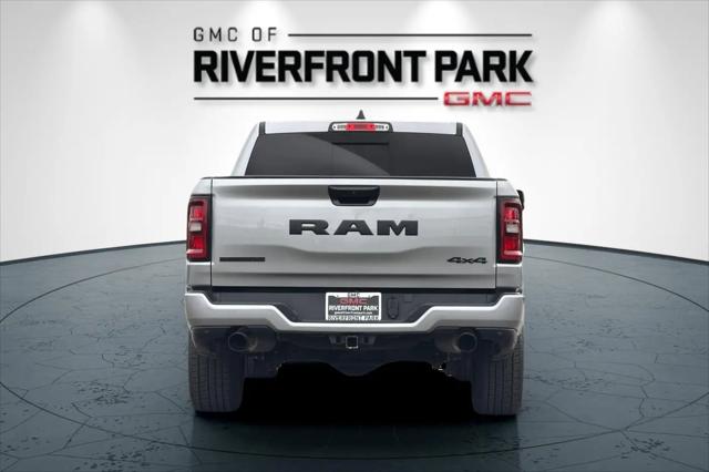 2025 Ram 1500 Big Horn Crew Cab 4x4 5'7" Box