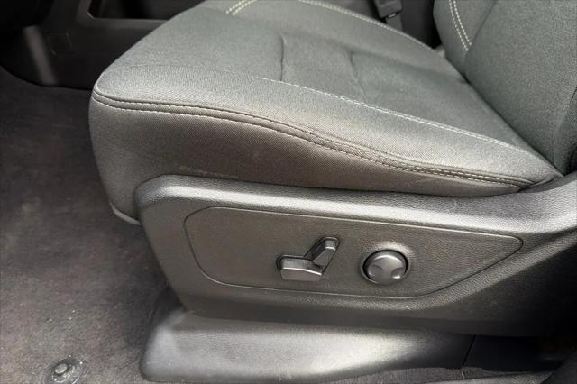 2025 Ram 1500 Big Horn Crew Cab 4x4 5'7" Box
