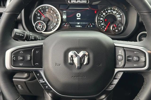 2025 Ram 1500 Big Horn Crew Cab 4x4 5'7" Box