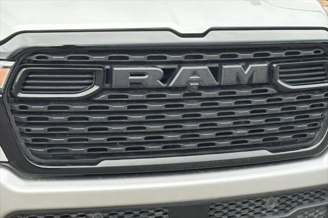 2025 Ram 1500 Big Horn Crew Cab 4x4 5'7" Box